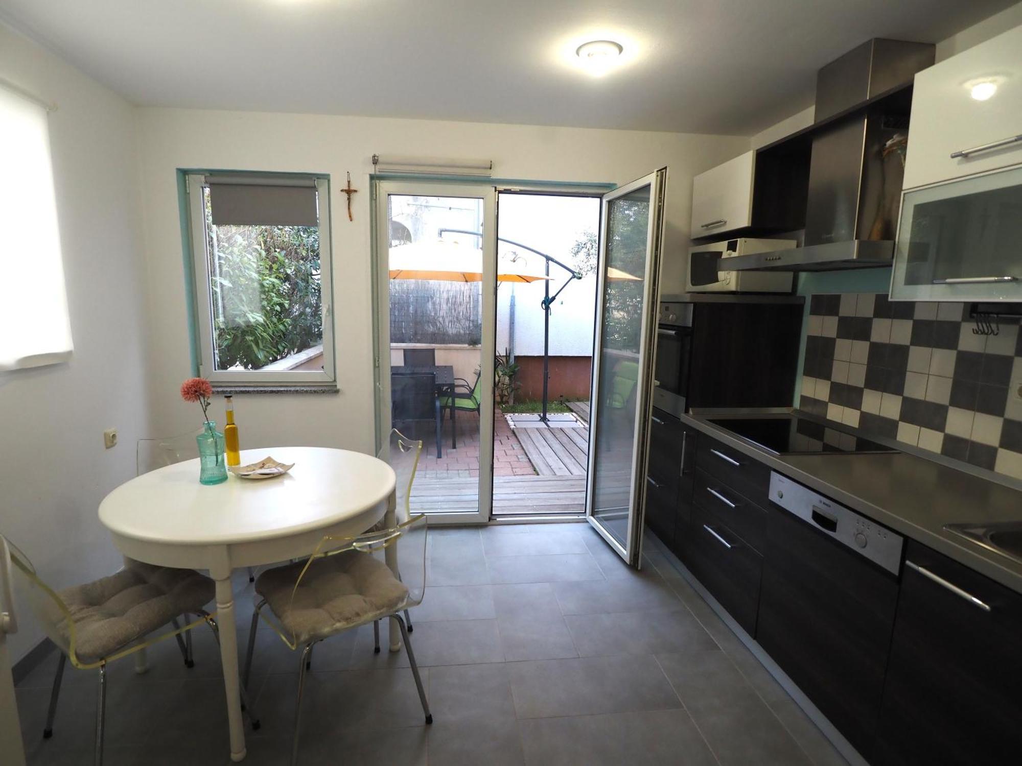 Apartment With Garden In Barbariga Εξωτερικό φωτογραφία